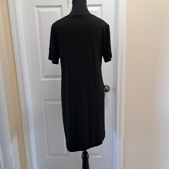 ❤️ BCBGeneration 2 Pack Dresses Black White Striped Solid Women's Medium Dresses - Picture 12 of 16